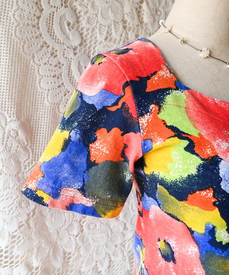 【tiny yearn】USA Art Floral T-shirt