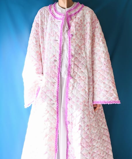 【tiny yearn】Vintage Euro Quilted Night Gown