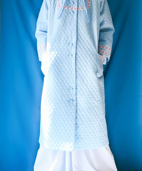 【tiny yearn】Vintage Euro Quilted Night Gown