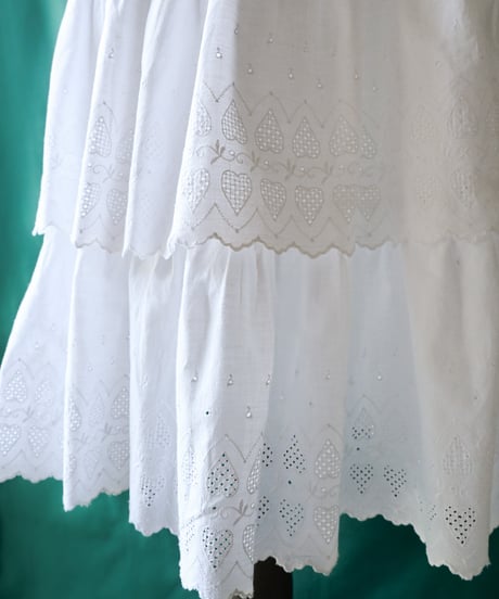 【Seek an nur】Euro Lace Tiered Petticoat