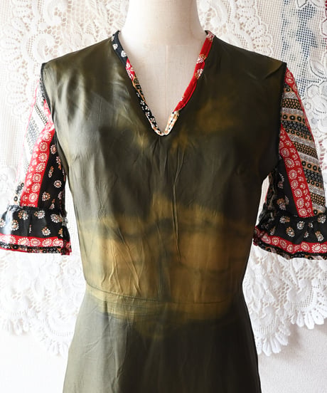 【tiny yearn】1970's Euro Floral Maxi Dress