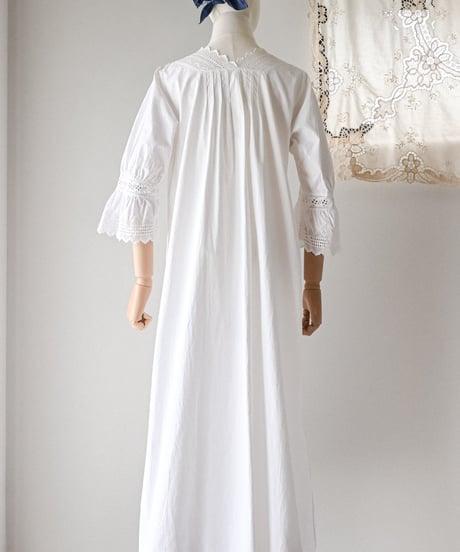 【Seek an nur】1890-10's antique night gown dress