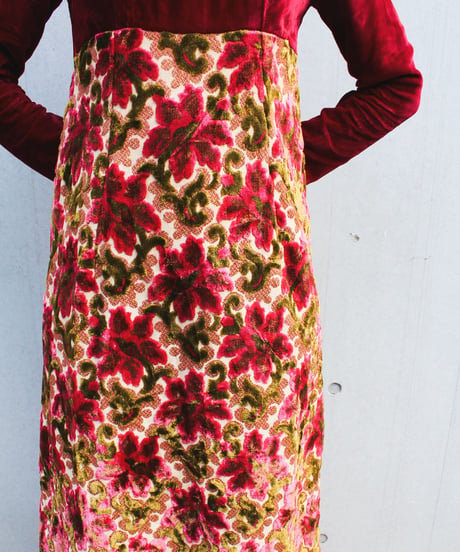 【Seek an nur】1960-70's Vintage Velvet Gobelins Maxi Dress