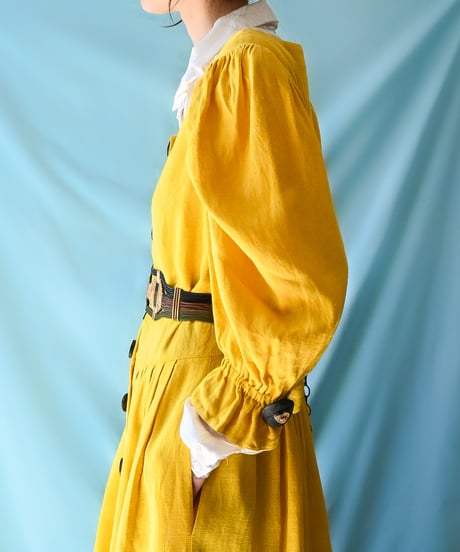 【tiny yearn】Tyrolean Linen Puff Dirndl Dress