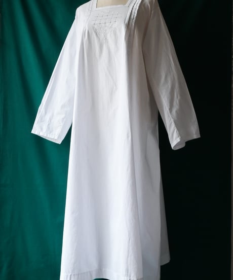 【Seek an nur】⁡1900~20's Drawn Work Night Dress