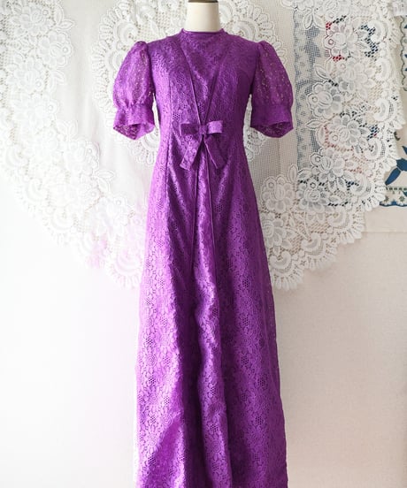 【tiny yearn】1970's Euro Lace Maxi Dress