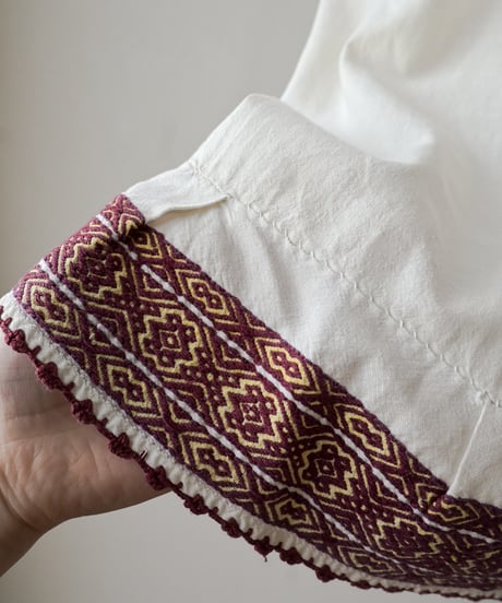 【tiny yearn】Romanian vintage traditional dress