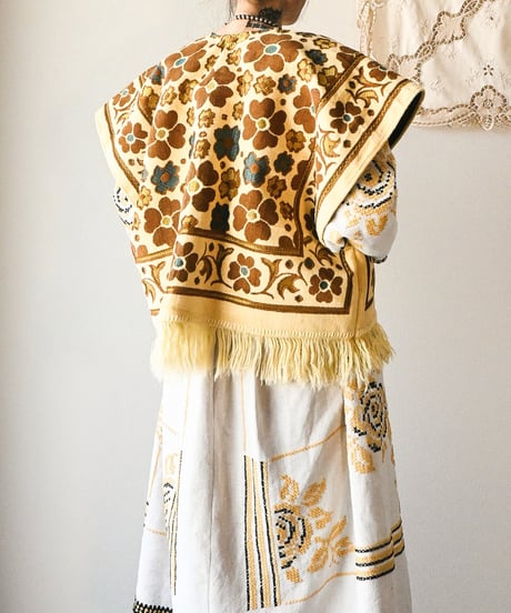 【tiny yearn】Arabian rug Vest Jacket