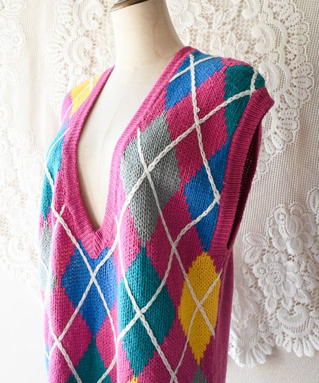 【tiny yearn】Argyle Acryl Knit Over Vest