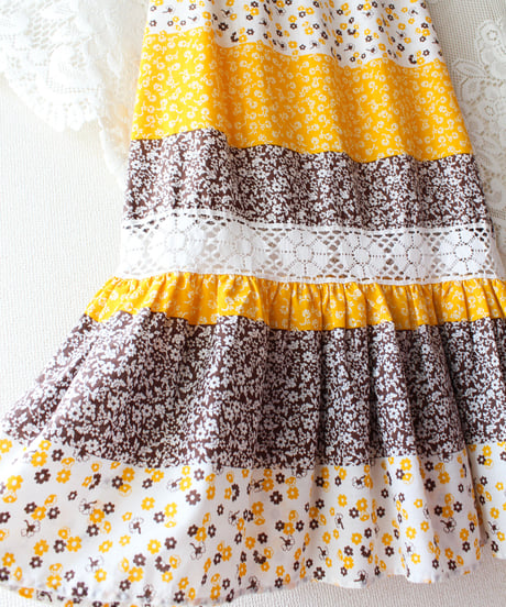 【tiny yearn】1970's Lace Floral Frill Maxi Dress