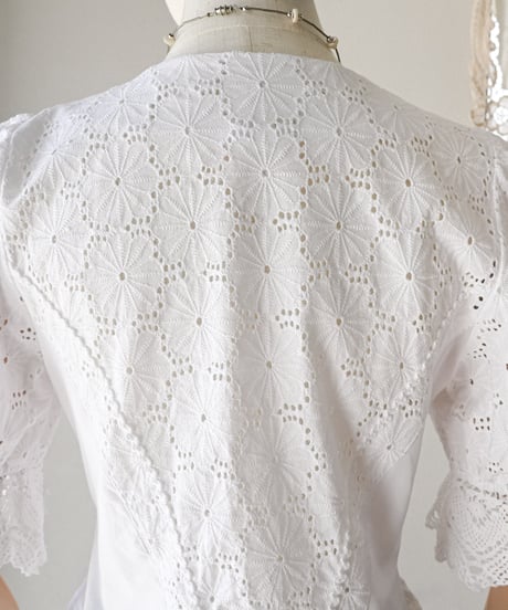 【Seek an nur】German lace dirndl blouse