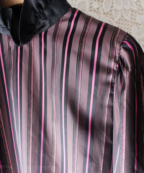 【Seek an nur】Euro Metallic Multi Stripe Blouse