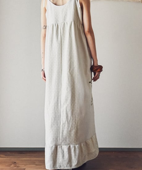 【Seek an nur】Vintage embroidered fabric dress