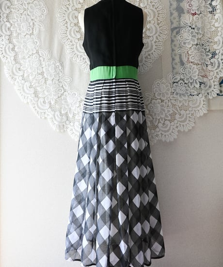 【tiny yearn】1970's Ribbon Sheer Check Maxi Dress