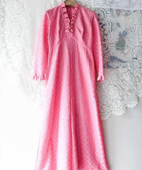 【tiny yearn】1960's Floral Lace Maxi Dress
