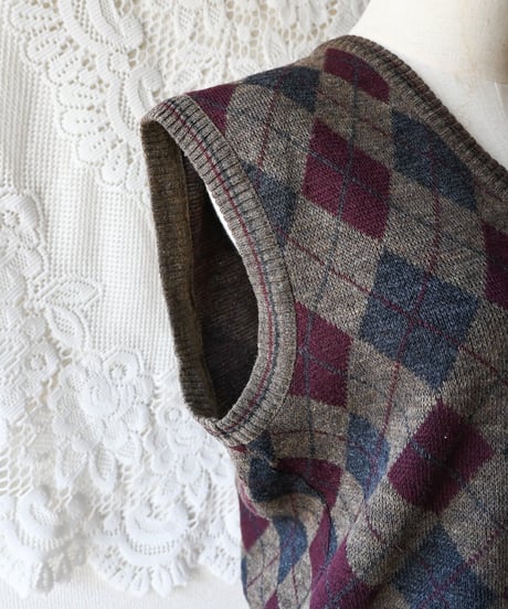 【tiny yearn】Italy Argyle Check Knit Vest