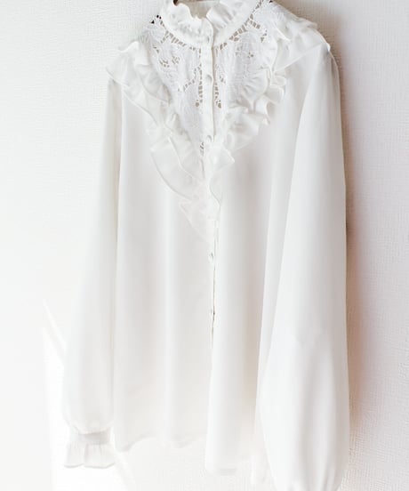 【Seek an nur】Frill Lace White Blouse