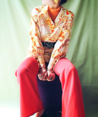 【tiny yearn】1970's Vintage Euro Art Flower Blouse