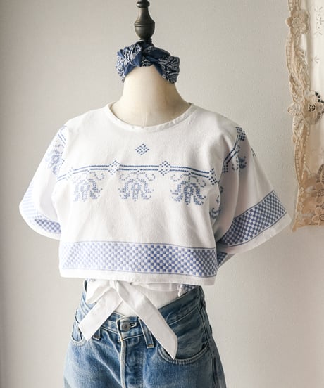 【Seek an nur】Euro vintage embroidered vest