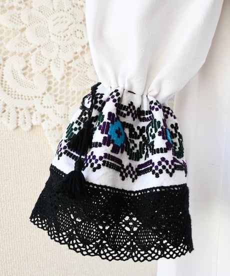 【Seek an nur】Romanian Vintage Embroidered Dress