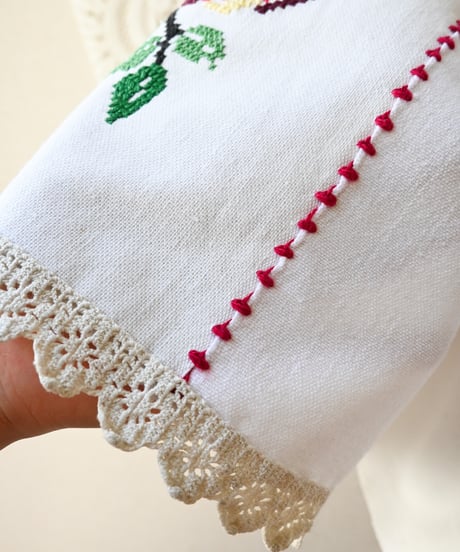 【Seek an nur】Romanian Vintage Embroidered Blouse