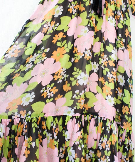 【tiny yearn】1970's Vintage Floral Sheer Maxi Dress