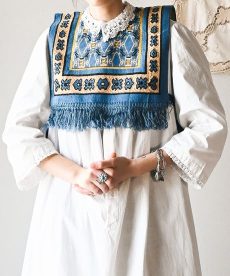 【tiny yearn】Arabian rug Bib Vest