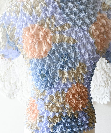【tiny yearn】Euro Floral Popcorn Tops