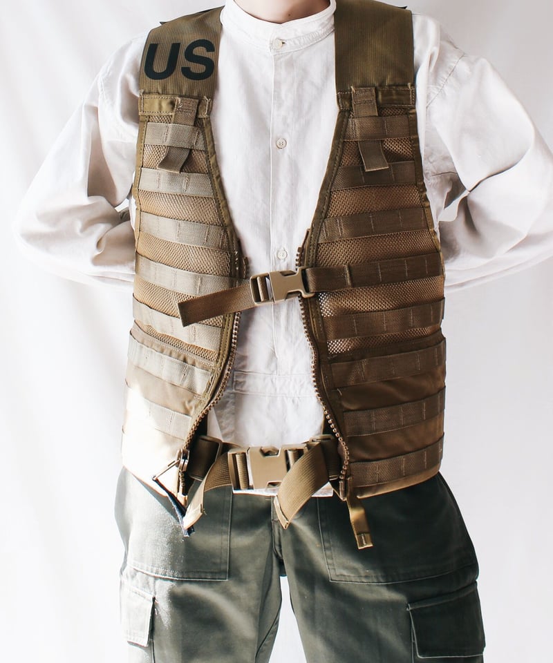 米軍USMCのMOLLE II ベスト 米軍USMCのMOLLE II ベスト 米軍USMCのMOLLE II ベスト