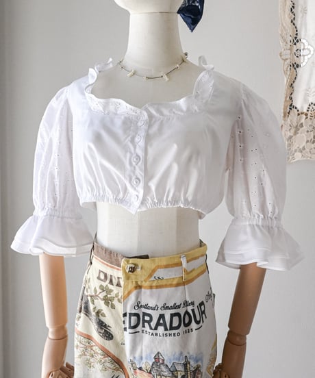 【Seek an nur】Euro cropped puff dirndl blouse