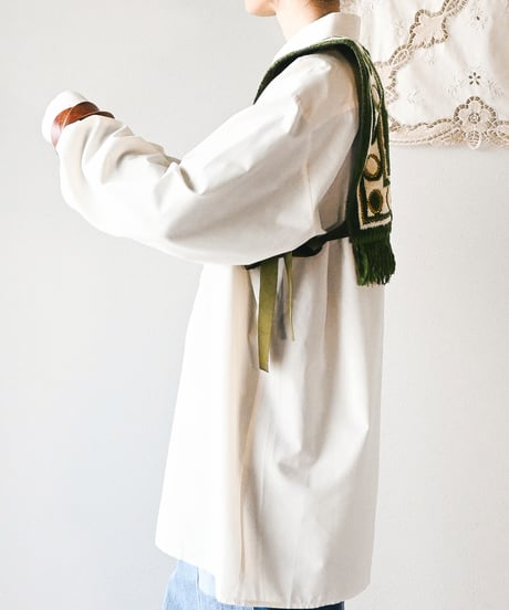 【tiny yearn】Arabian rug Bib Vest