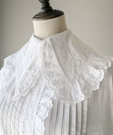 【Seek an nur】Late 19th c. night gown dress