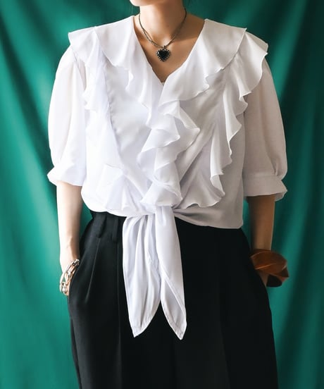 【Seek an nur】Euro Frill White Tie Blouse