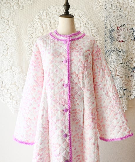 【tiny yearn】Vintage Euro Quilted Night Gown