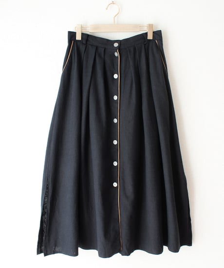 【Seek an nur】Euro Black Button Down Skirt