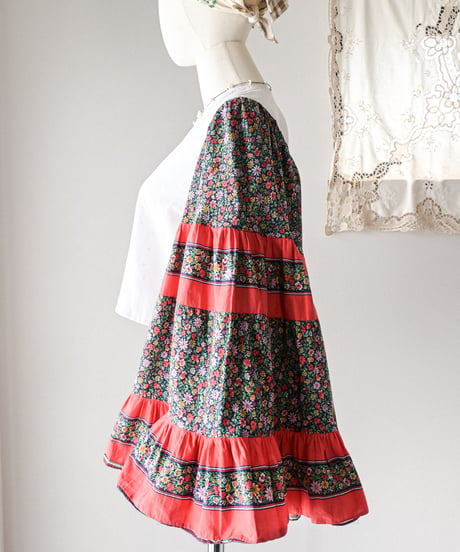 【curoam】Vintage Skirt Reworked Blouse