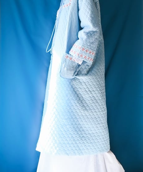 【tiny yearn】Vintage Euro Quilted Night Gown