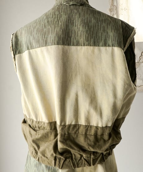 【Seek an nur】Czech army raindrop camo field cutoff vest
