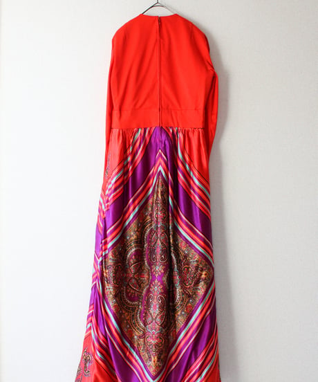 【tiny yearn】1970’s Oriental Pattern Maxi Dress