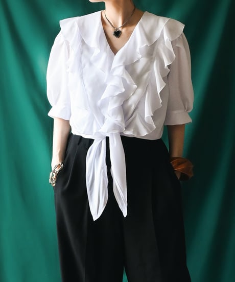 【Seek an nur】Euro Frill White Tie Blouse
