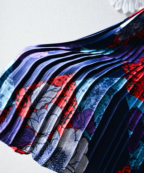 【tiny yearn】Diane Freis Pleated Maxi Dress