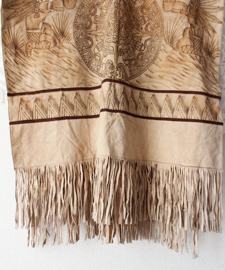 【tiny yearn】1970's Vintage Embossed Fringe Suede Cape