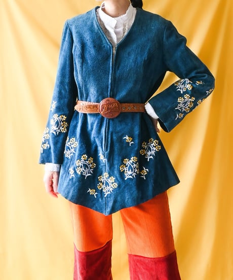 【tiny yearn】1970's Embroidered Suede Pullover