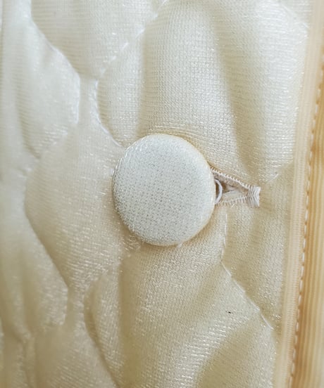 【tiny yearn】Vintage Euro Quilted Night Gown