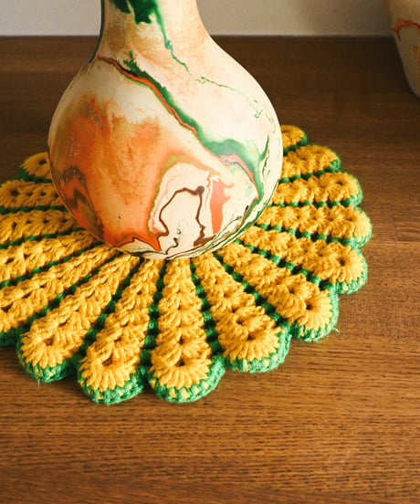 【Goods】Vintage Hand Crocheted Trivet