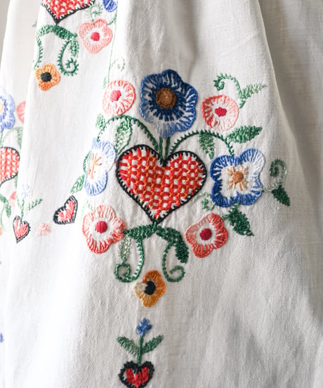 【Seek an nur】Euro Embroidered linen waist apron