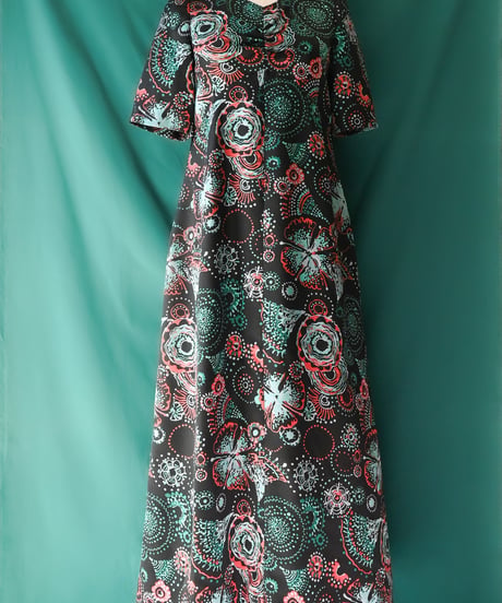 【Seek an nur】1970's Euro Art Maxi Dress