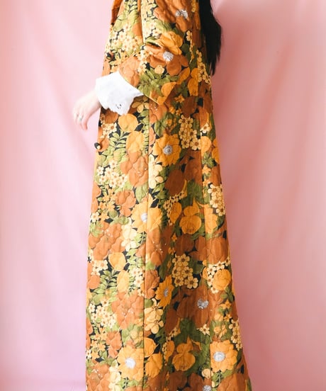 【tiny yearn】1970's French Quilted Night Gown