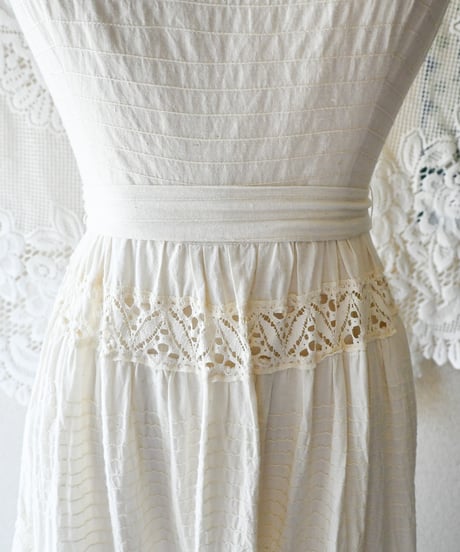 【Seek an nur】1970's Vera Mont Paris Maxi Dress