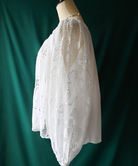 【Seek an nur】1960s Romanian Crochet Folk Blouse